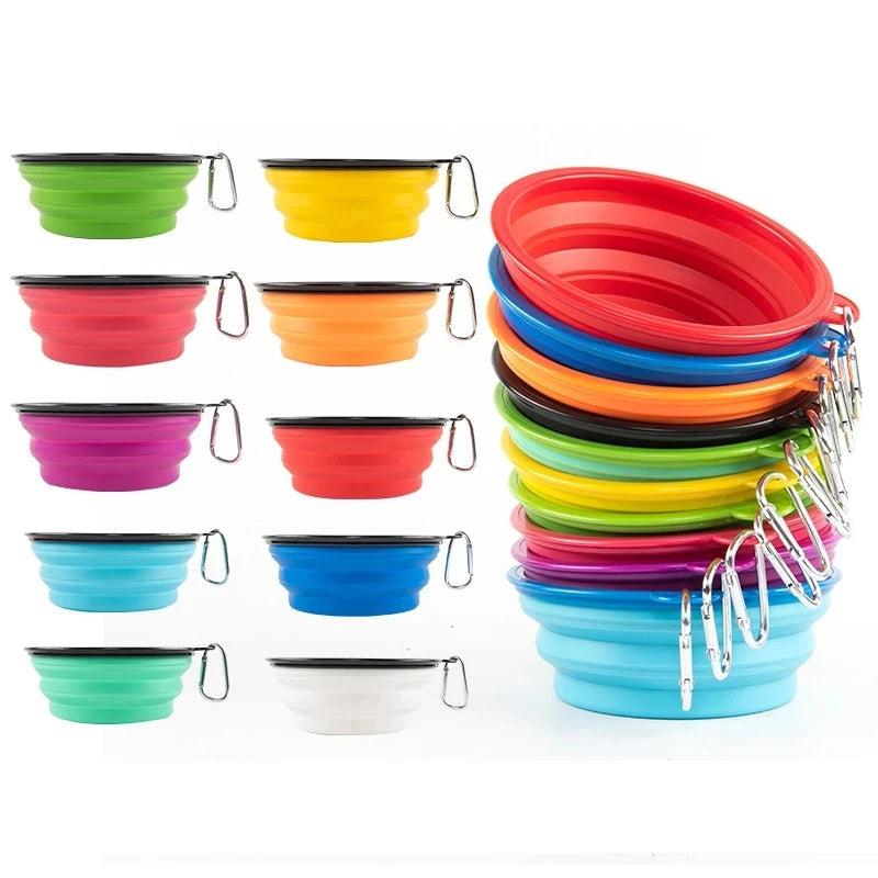 Set of colorful collapsible silicone travel bowl dog bowls with carabiners,