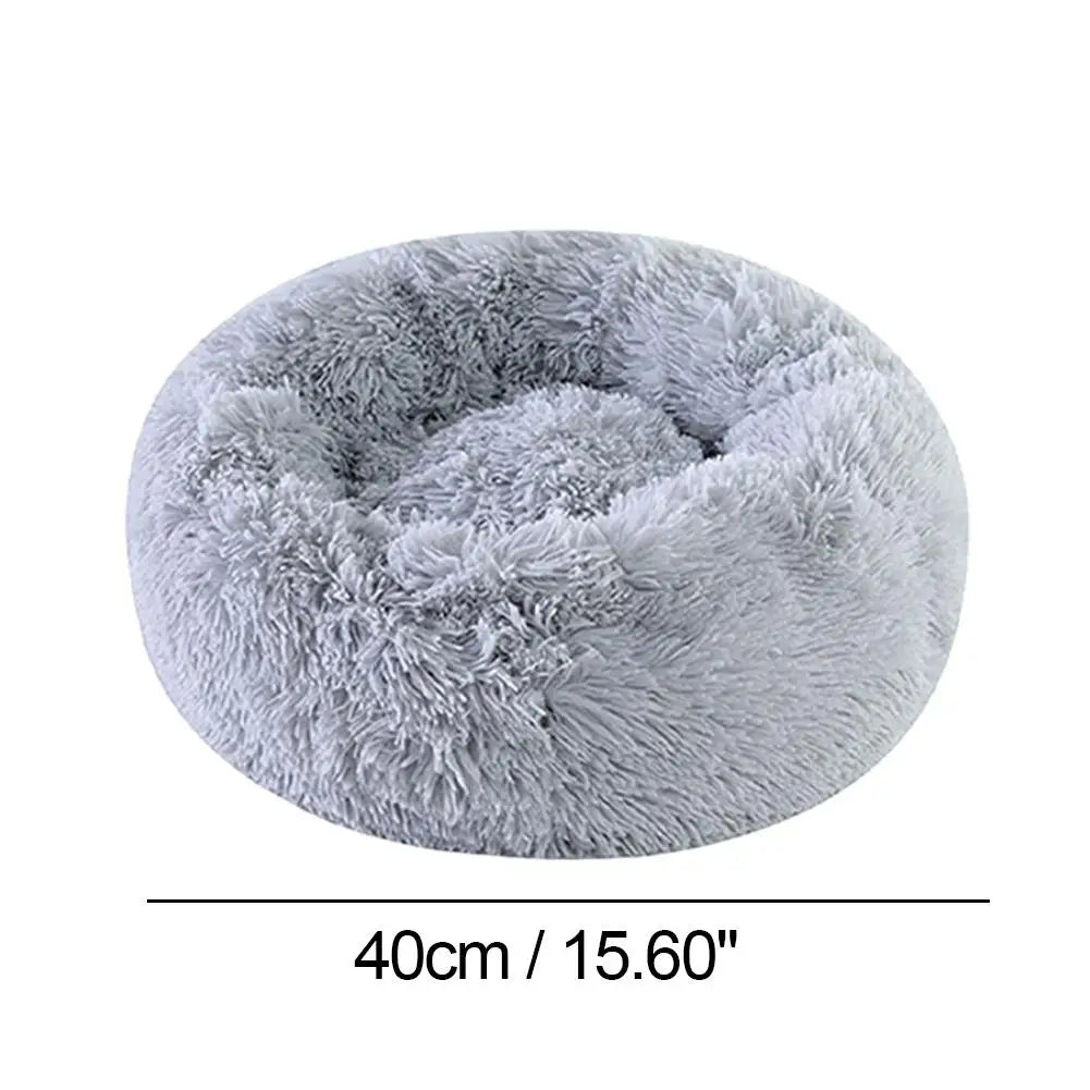 Fluffy gray donut pet bed with size measurement on a white background, soft faux fur calming pet bed for dogs and cats.